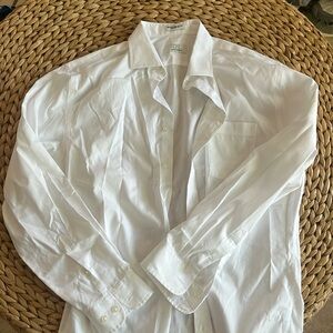 Men’s white dress shirt